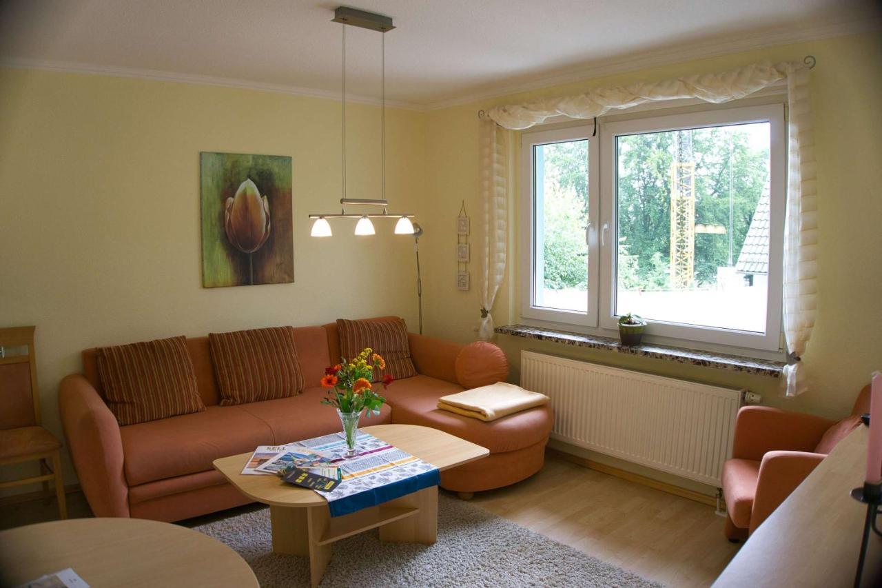 F-1042 Ferienwohnung Enna Sellin  Zewnętrze zdjęcie