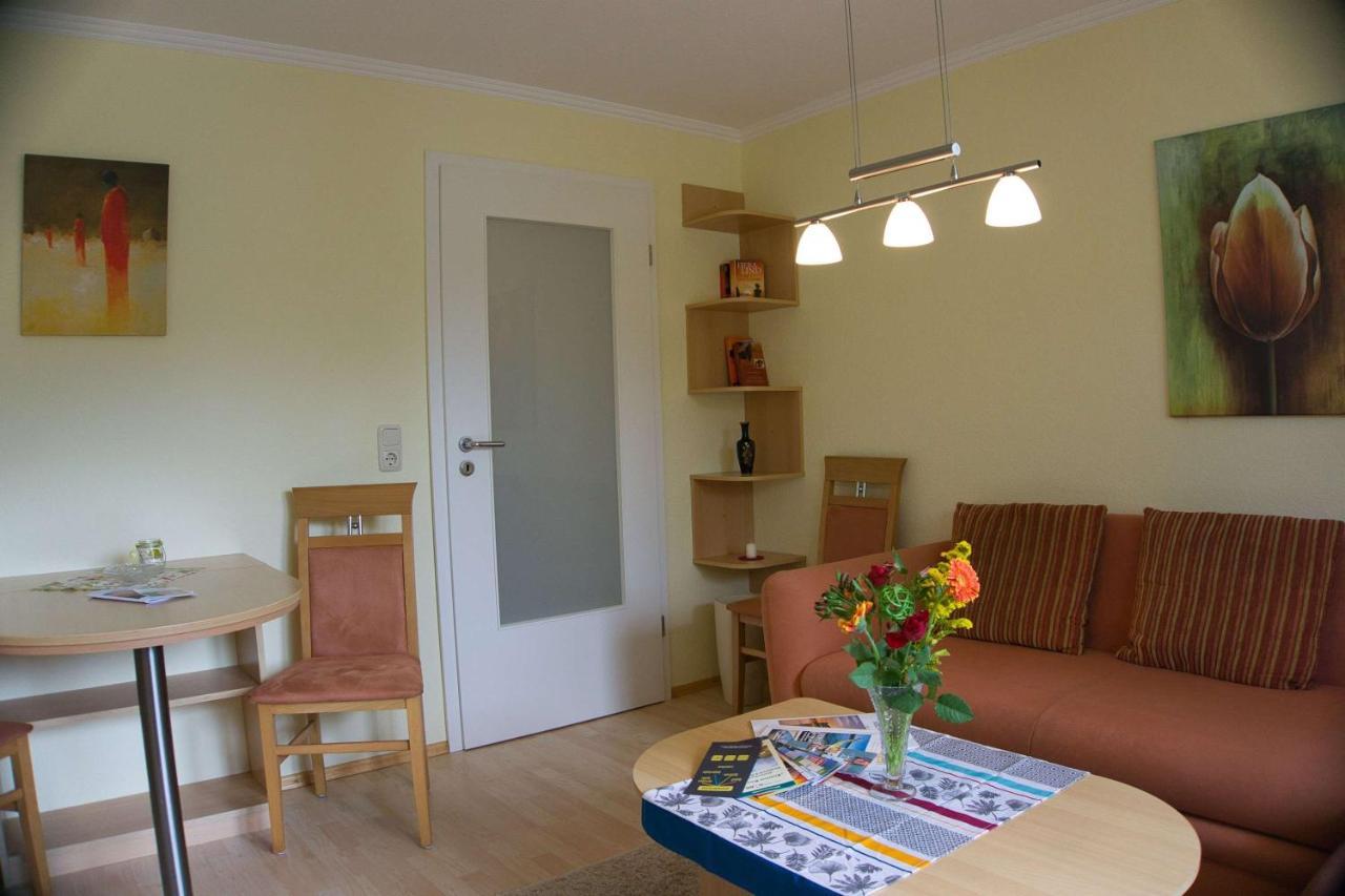 F-1042 Ferienwohnung Enna Sellin  Zewnętrze zdjęcie