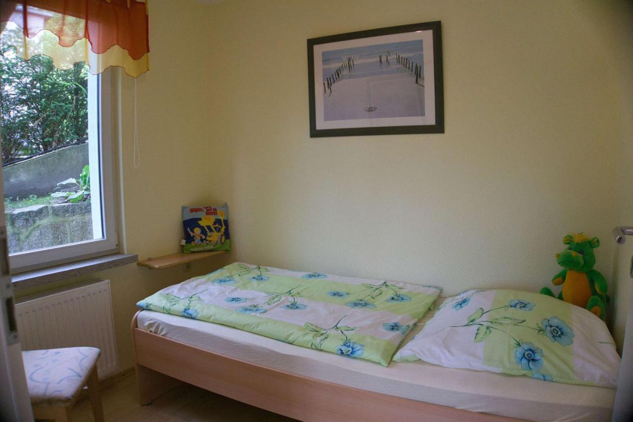 F-1042 Ferienwohnung Enna Sellin  Zewnętrze zdjęcie