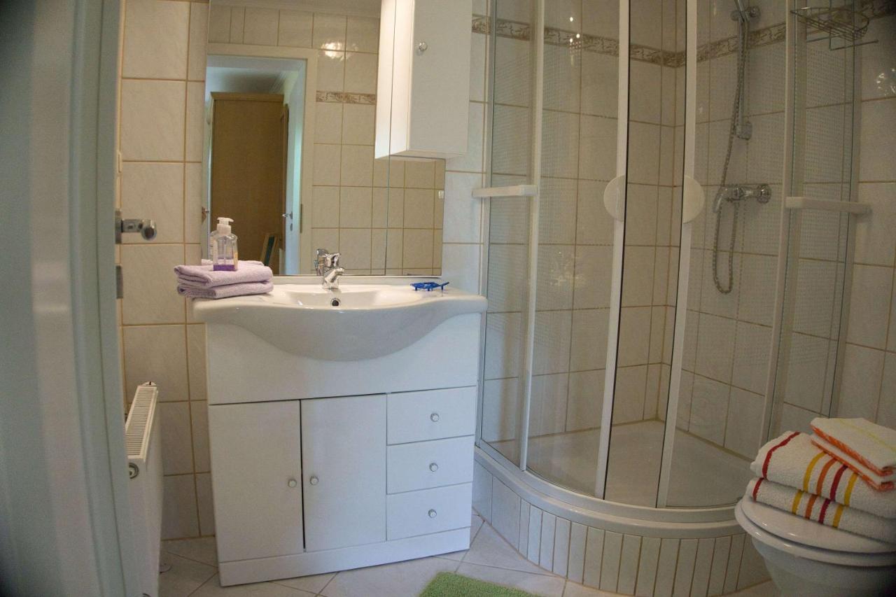 F-1042 Ferienwohnung Enna Sellin  Zewnętrze zdjęcie